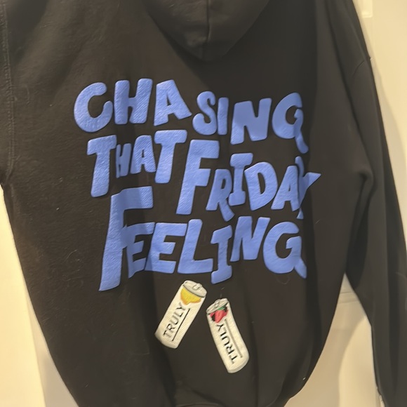 Oversized women sweatshirt from Hangover Hoodies - Picture 5 of 5